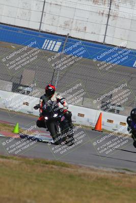 media/Nov-26-2022-Fastrack Riders (Sat) [[b001e85eef]]/Level 1/Session 3 Outside Turn 9/